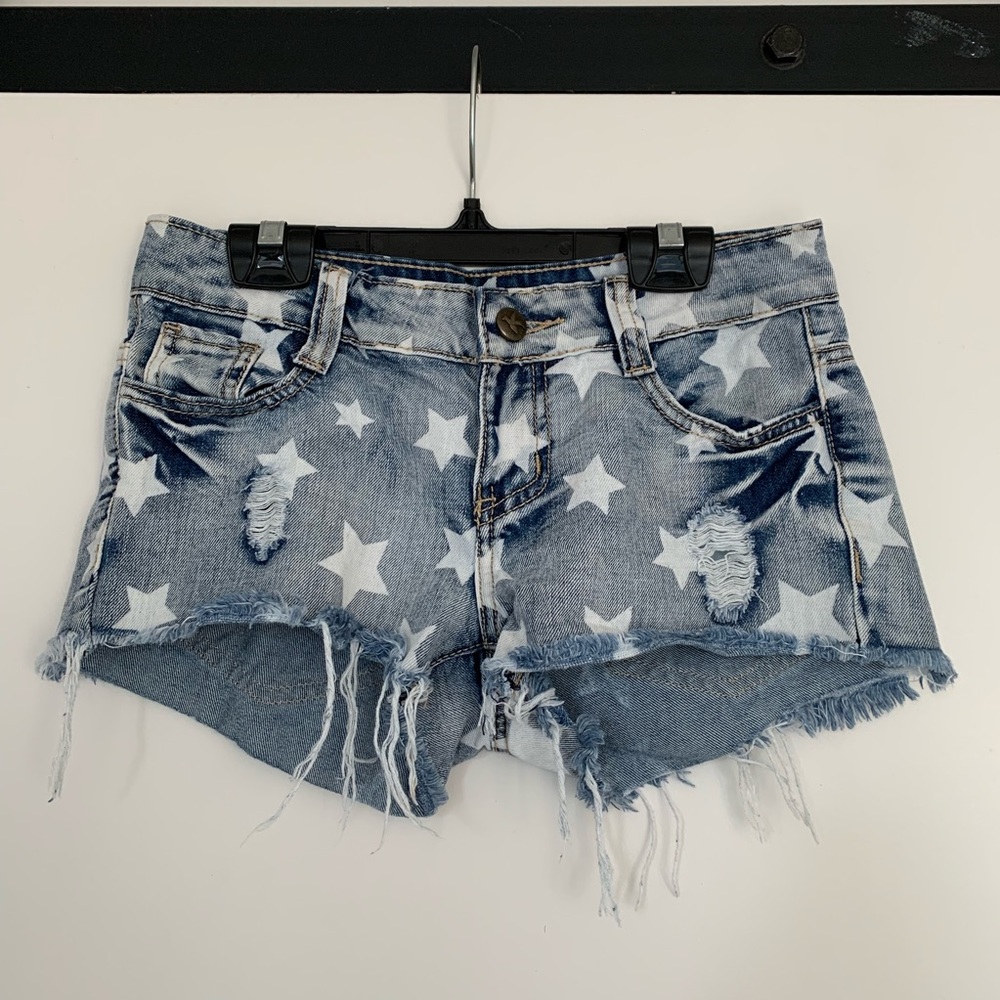 Distressed Star Denim Shorts Size 24